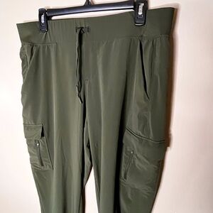 All in Motion Olive Cargo Joggers